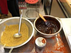 -玛马艾脆皮水磨年糕(湖北路87-89小区店)