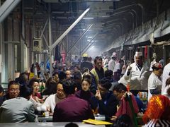 -团结广场夜市