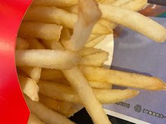 巨无霸经典中薯条套餐-麦当劳(帝豪店)