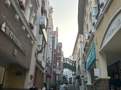 -鲁邦国际风情街(麦世达韩国精品百货店)