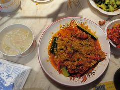 -老街烧烤大排档·地道湖北菜·龙虾馆(汉口火车站店)