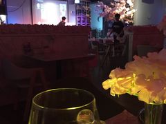 -樱花里音乐餐吧·牛扒椰子鸡(东圃店)