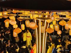 -绳金塔