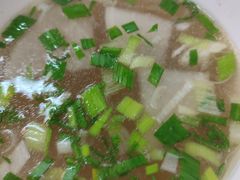 -陆元丰·兰州纯汤牛肉面(自强西路店)