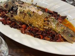 辣子东坡酥鱼-眉州东坡·熊猫主题餐厅(枫蓝店)