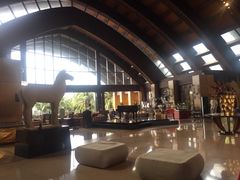 -三亚湾海居铂尔曼度假酒店