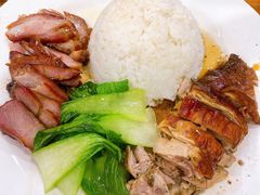 双拼饭-澳门陈光记烧味饭店(南京德基广场店)