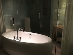 浴室-青岛银沙滩温德姆至尊酒店