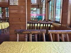 -大石鼓山庄·珠海第一烧猪