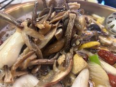 -大理.老字号渝记酸萝卜乌鱼(古城总店)