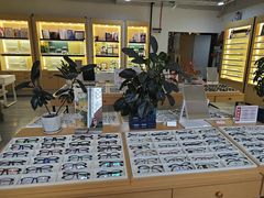-康利眼镜·蔡司战略合作店(龙泉书房店)