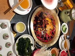 -潮火锅·麻辣牛肉火锅(观音桥方圆·LIVE店)
