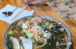 Seafood Noodles with Custom Ingredients