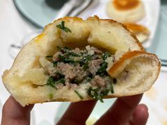 沙葱羊肉烤包子-巴音浩日娲·蒙餐(双林东路店)