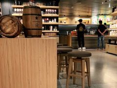 -星巴克臻选(国贸商城首店)