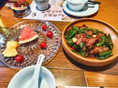 -黄泥岗·地道湖北菜(奥特莱斯店)