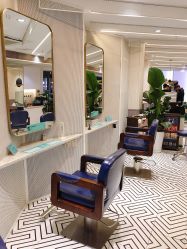 -PE SALON