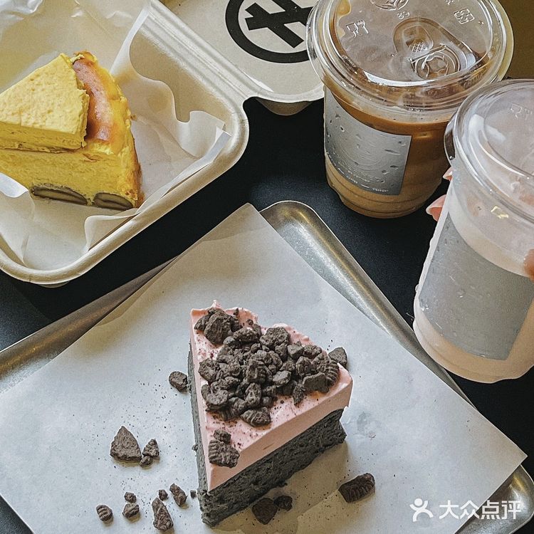 福州竟然有Blackpink女团巴斯克🖤这家咖啡店太会了‼️