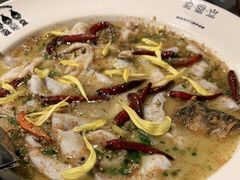 -渔语鱼新川菜Bistro(万象天地店)