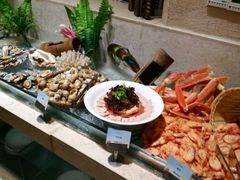 自助取餐区-三亚海韵度假酒店·渔人码头海鲜火锅BBQ自助餐厅·落日吧