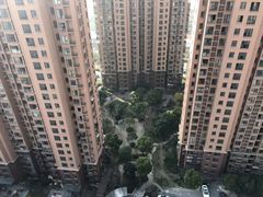 小区环境-荣和怡景园
