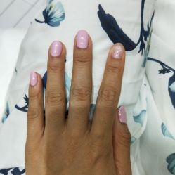 -蜜丝卡伦美甲美睫半永久