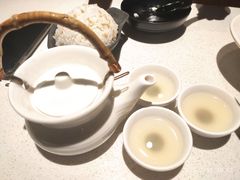 秘制牛骨清汤-新仙清汤牛腩(铜锣湾店)
