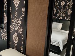 -万泊酒店(长沙五一广场国金中心店)