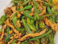 -江城燕子大排档(江汉路步行街店)