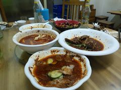 -勇猛子川菜馆(新军路店)