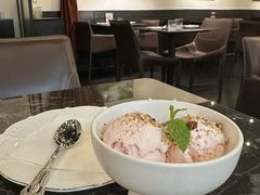 -LESCEDARS Brasserie Bistro香柏树