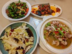 -嘉丰湘菜馆(芳群园店)