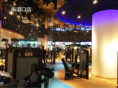 -康斐斯健身(银泰创意城店)