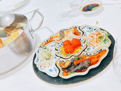 -京彩臻品火锅