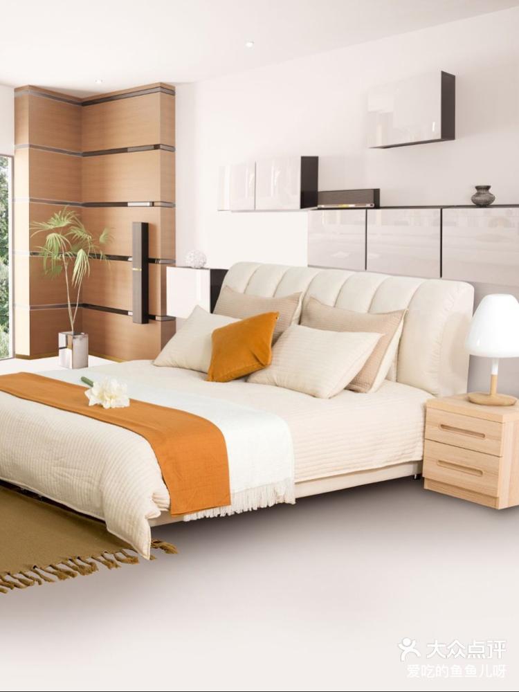 家居卧室一角简约时尚