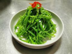 -龙巢盱眙龙虾·牛蛙·烧烤宵夜(八卦岭店)