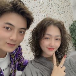 -苏奇发型·烫发染发