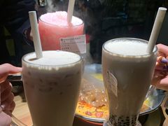 大红袍珍珠奶茶-湊湊火锅·茶憩(杭州湖滨银泰in77店)