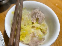 -果松木炭酸菜铜火锅·外婆参鸡汤