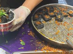 黑色经典臭豆腐-黑色经典臭豆腐·湖南特产(太平街口店)