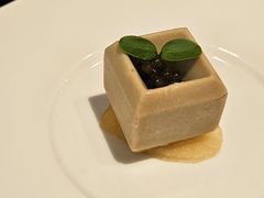 -玥轩YUE HIN(IFS国际金融中心店)