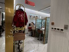 -海马体照相馆(环贸iapm大师爱情店)