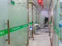 -苗医生0感祛痘连锁
