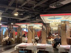 -四海一家自助餐(益田假日广场店)