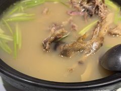 -陈江波老鸭煲(化工路店1号店)