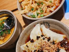 -默记孙抄手(园艺山店)