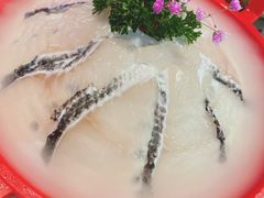 9秒黑鱼片-鮮樂門重庆美蛙鱼头火锅(恒隆店)