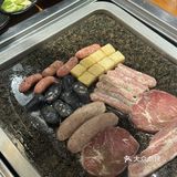 第一次去吃了在南昌路王府井后街开了好多年的韩式烤肉店