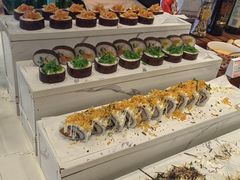 -松咖啡自助餐厅·松北香格里拉