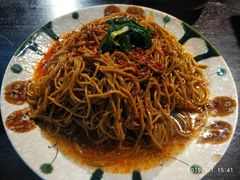 -蓝田九大碗民俗食府(蓝田店)